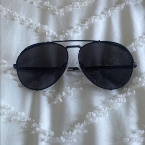 Diff Eyewear Black Aviator Sunglasses Matte Finish